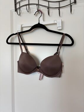 NWT Victoria’s Secret Bra